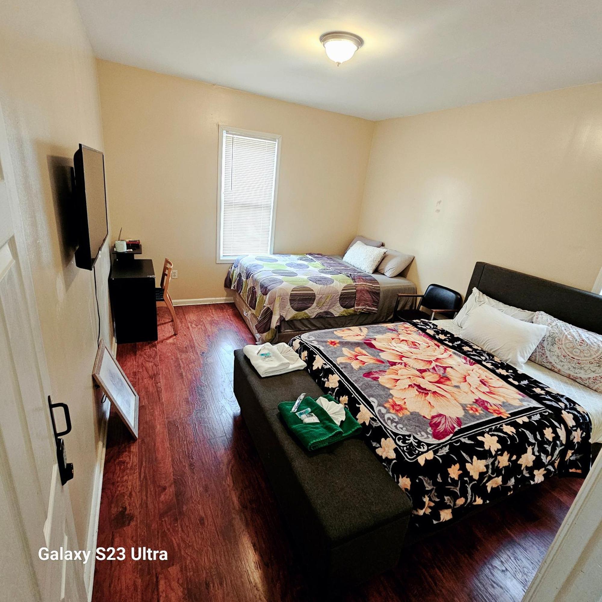 Divine Villa & Resorts Guest House - 283 Lehigh Ave Newark Eksteriør bilde
